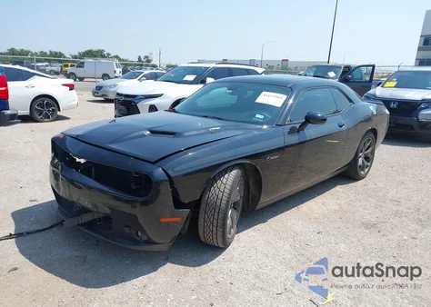 2015 Dodge Challenger R/T Plus z USA, uszkodzony, nr VIN 2C3CDZBT0FH892921